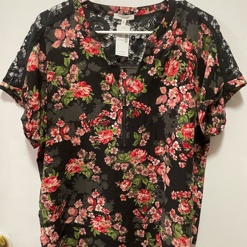 Maurice’s top xl black shirt with red/pink flowers and lace on upper back.